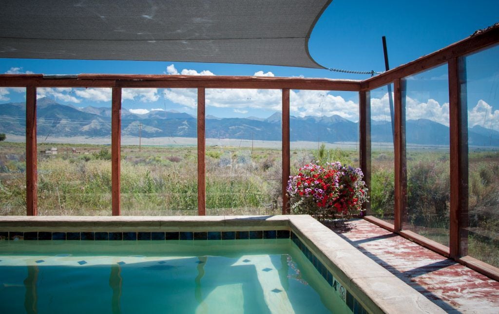 7 Top Colorado Hot Springs Not To Be Missed This Fall