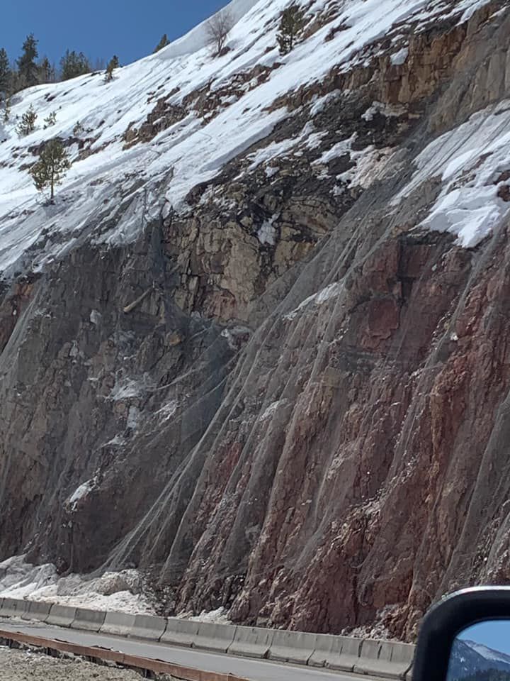 Ski country road “closed until further notice” following rockslide, avalanche in Colorado