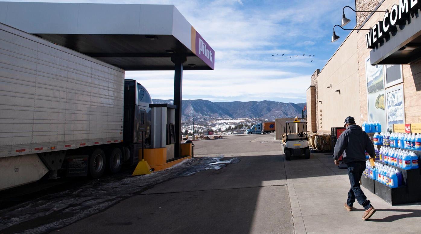 021022-news-truckers 3.jpg