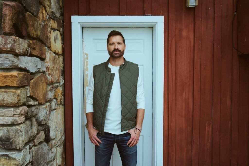 Walker Hayes.jpeg
