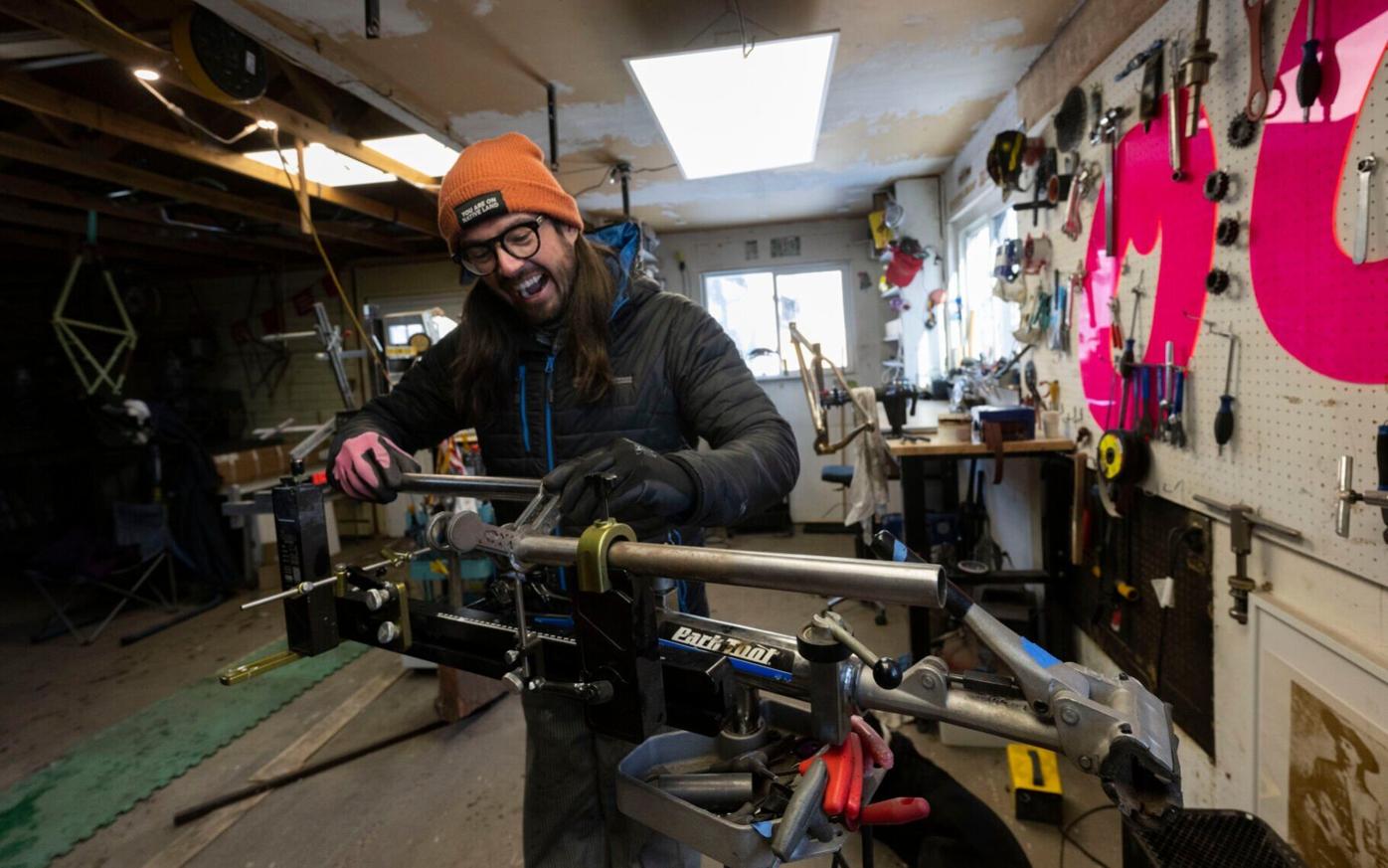 bike builder