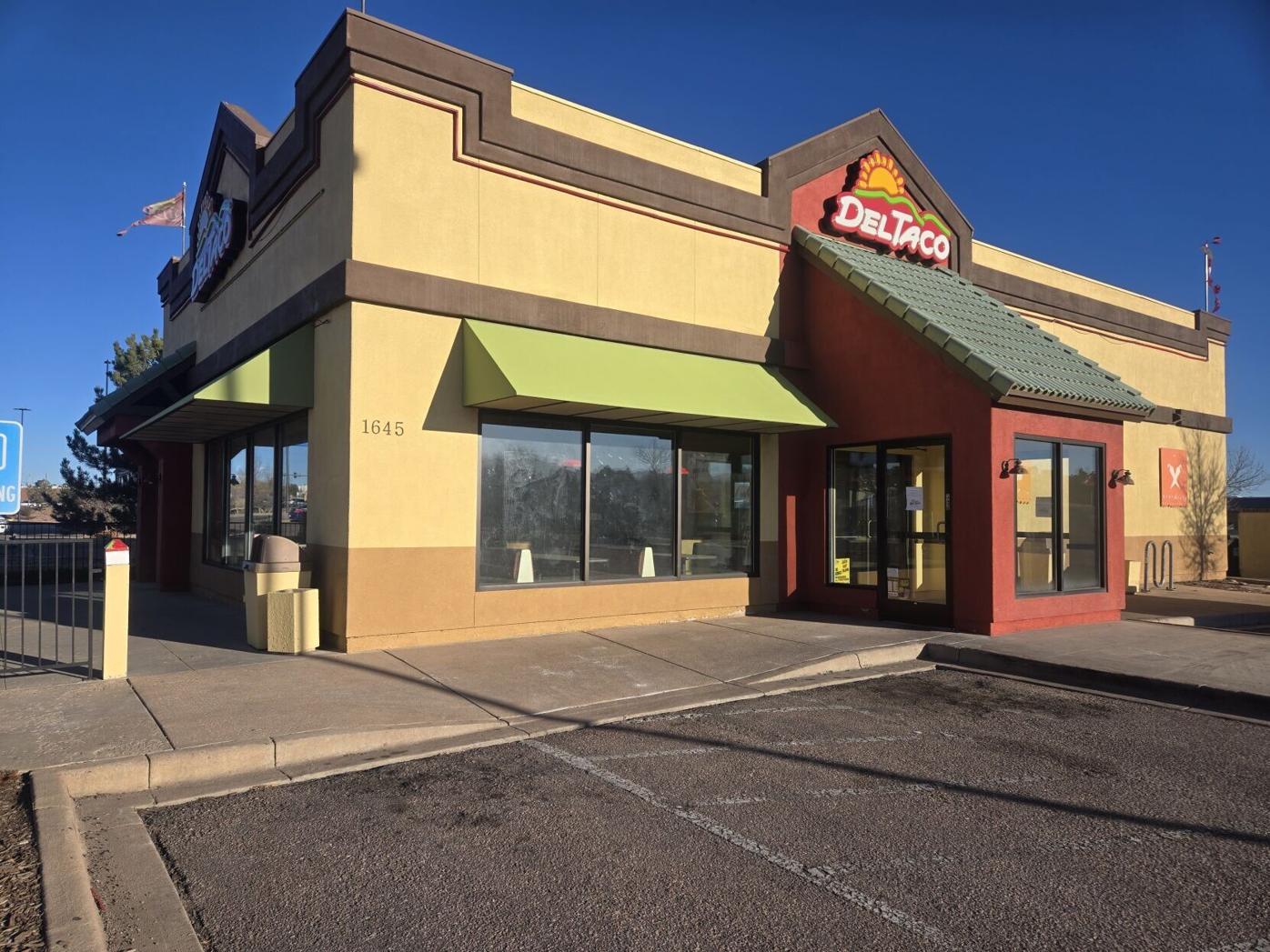 The Del Taco at 1645 Space Center Drive, near Powers and Palmer Park boulevards is closed and empty on Thursday afternoon, Feb. 27, 2025. The popular fast food chain abruptly closed all 19 of its Colorado locations on Thursday. (copy)